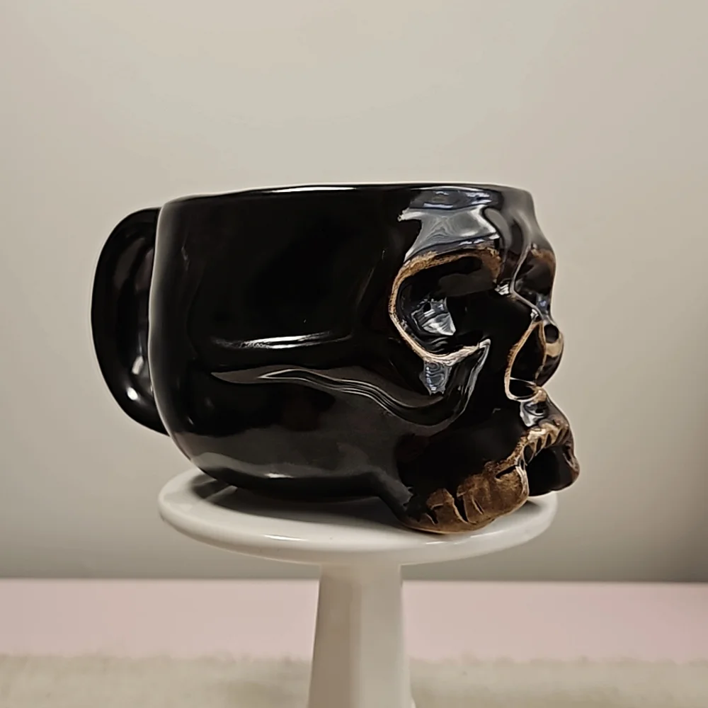Williams Sonoma Skull Ceramic MUG ~HALLOWEEN~